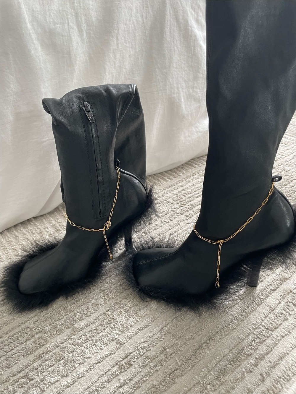 BURBERRY 105mm Slinky Legging Boots - Picture 10 of 16